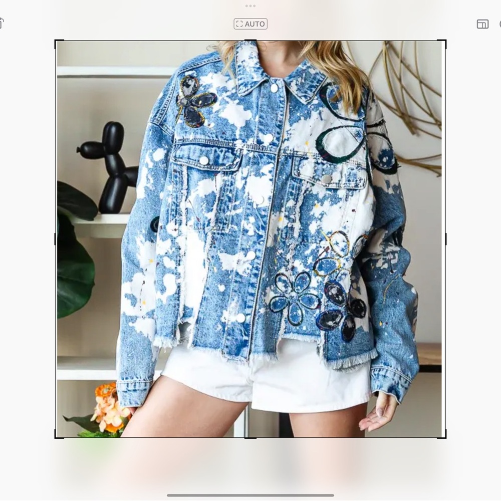 NWOT Oli & Hali Daisy Denim Jacket